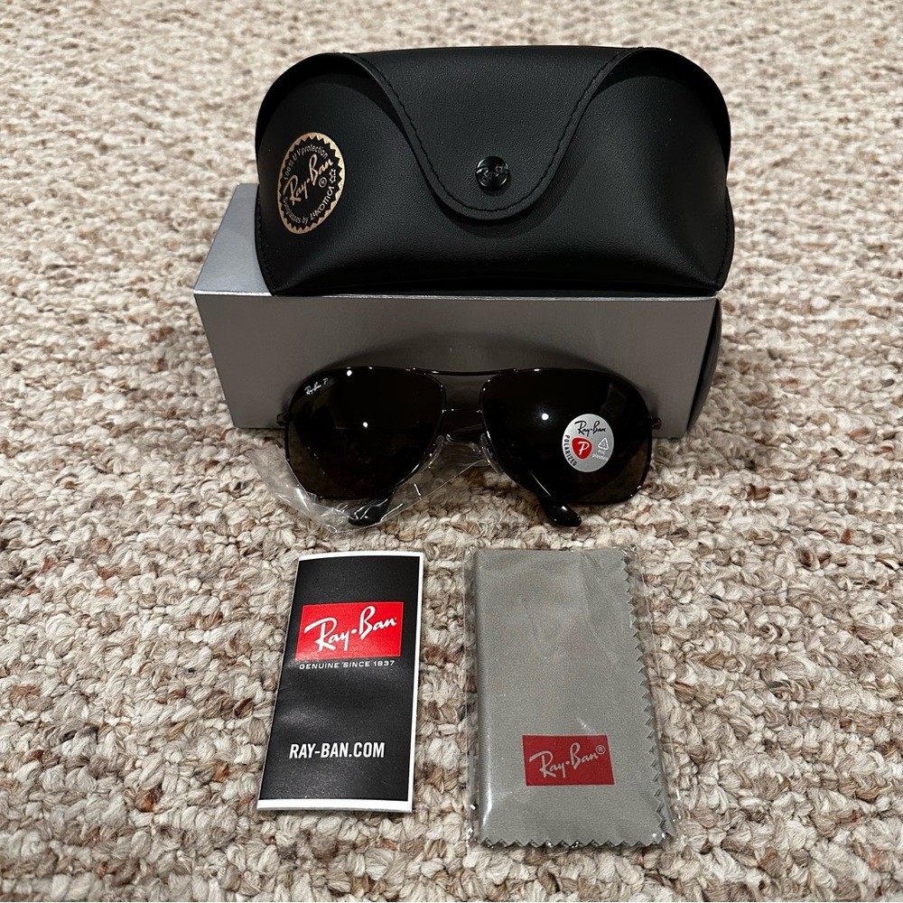Ray-Ban RB3267 Polarized Aviator-Pilot Sunglasses